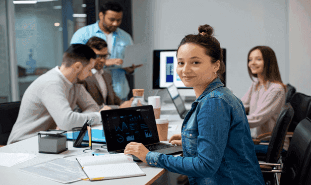 מדוע צוותים מרוחקים בחו”ל הם עתיד פיתוח התוכנה